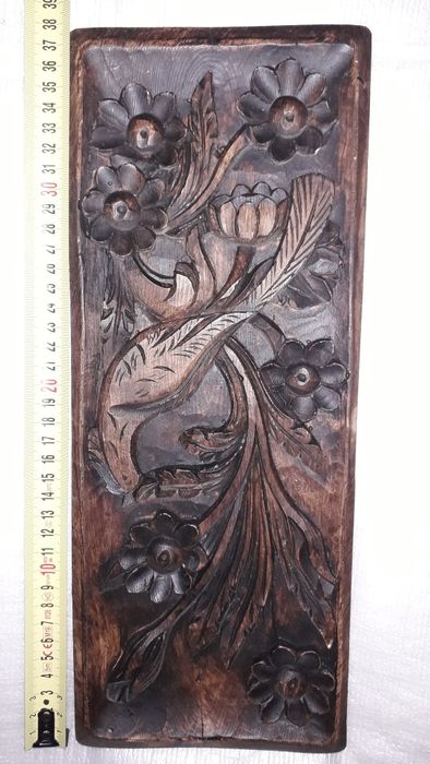 Ръчно изработено гипсово пано