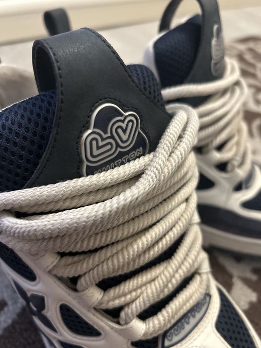 Vand lv skate marimea 41 fara defecte purtati