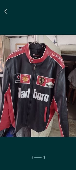 De vânzare haina de motociclist