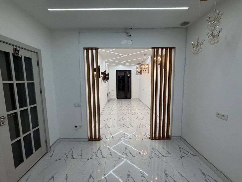 1 линия. Вдоль дороги. Нежилое