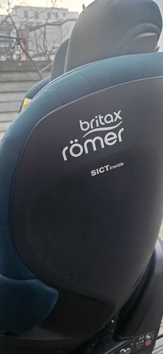 SCAUN AUTO COPII Britax Romer - Dualfix 5Z cu Baza Flex 5Z