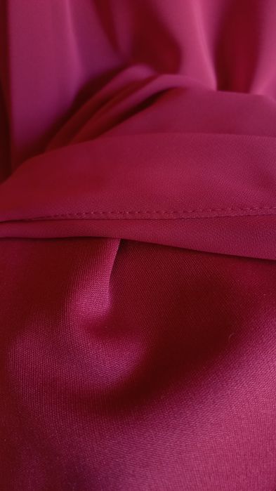 Официална къса рокля цвят бордо - бална рокля