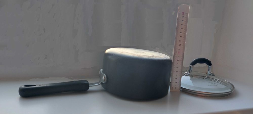 Сотейник (ковш) с крышкой