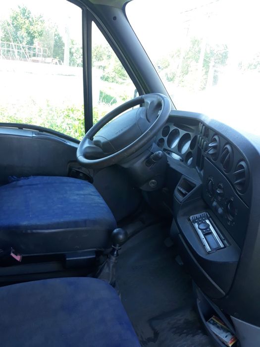 Vând Iveco Daily