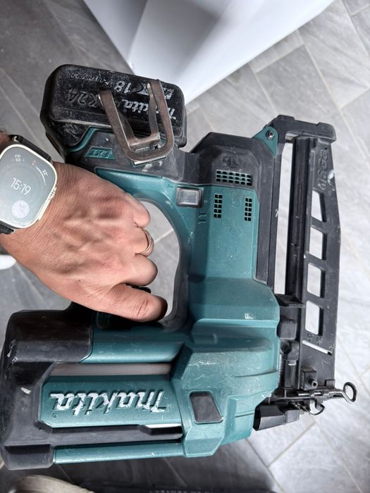 Makita Dbn 600 Pistol cuie