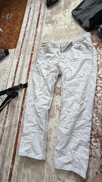 Продам срочно джинсы