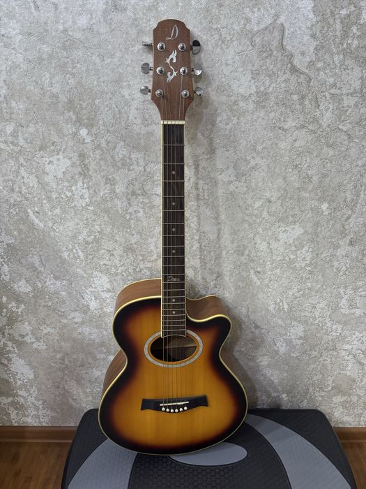 Гитара б/у, с чехлом