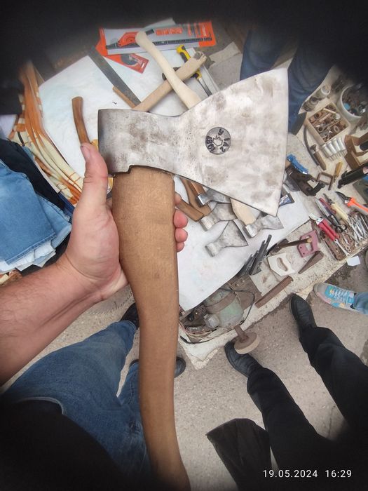 Болта-Тапор Лопатка Кетмень Кувалды кирка Коса