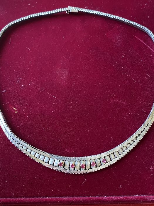 Колие злато и сребро