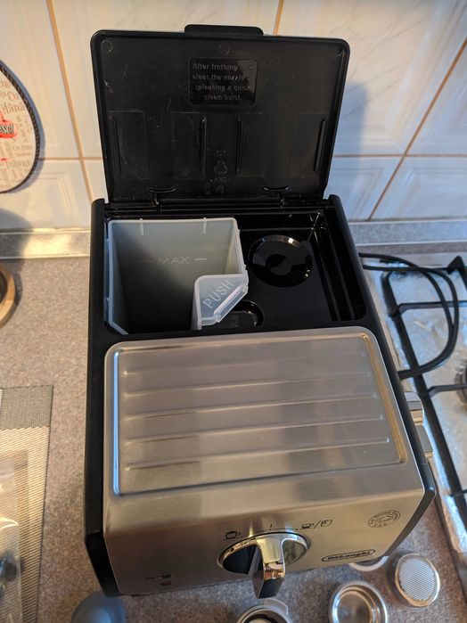 Espressor Delonghi ECP cu accesorii