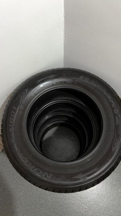 Шины 235/60/16 зима  комплект