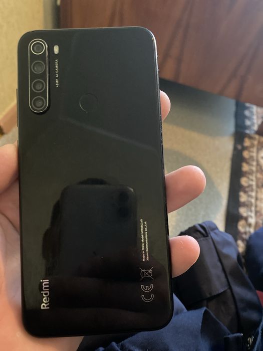 Продам редми ноут 8