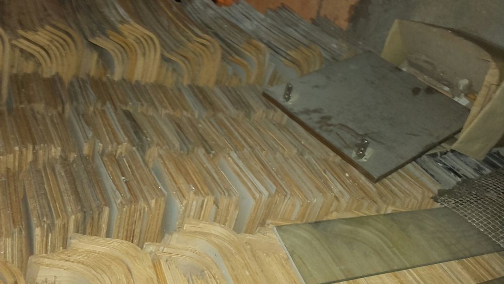 Седалки и облегалки за столове от пресован шперплат