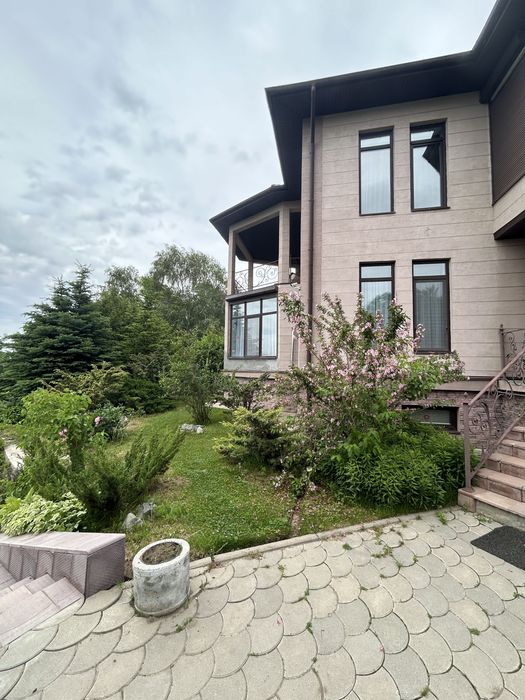 TauVista House. Дом в горах