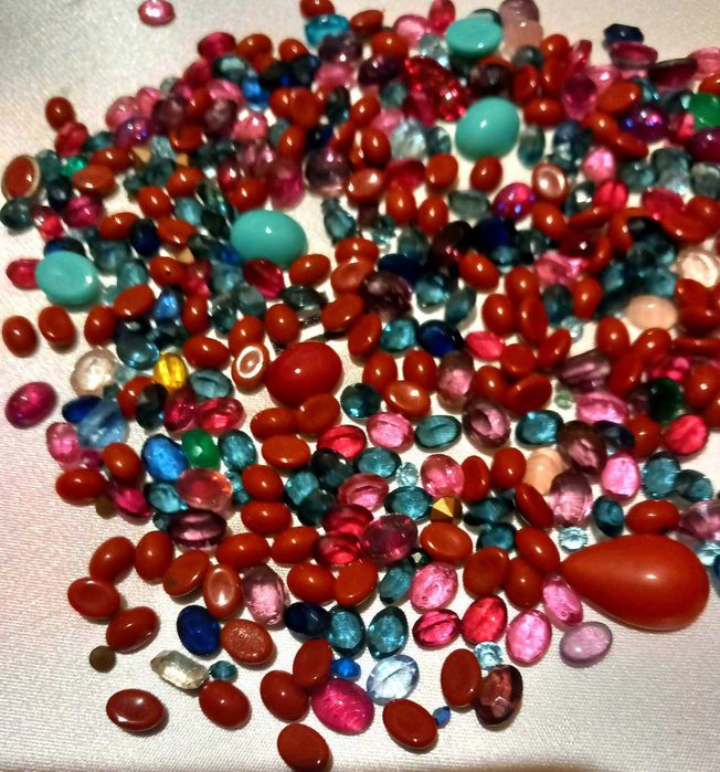 Синтетични камъни за бижута - рубин, смарагд/изумруд