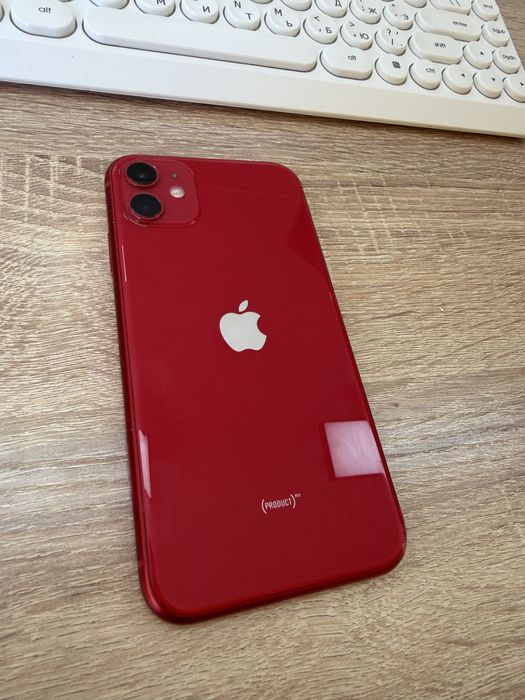 Продам iPhone 11