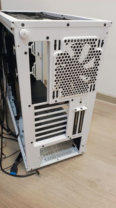 Carcasa Pc Fractal Design Meshify S2 incompleta
