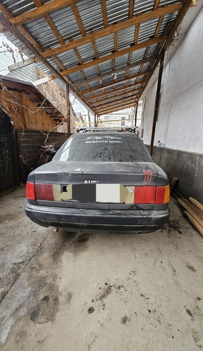Продам ауди 100 с4