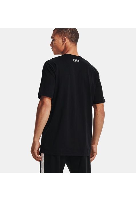 Футболки Under Armour