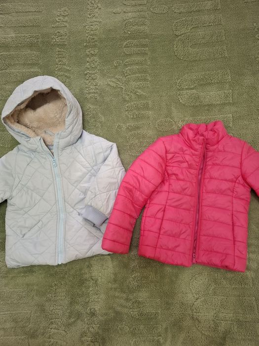 Продаются 2 курточки и джинсики