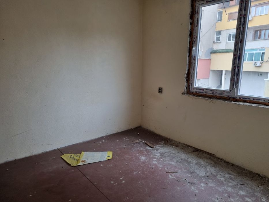 Продава се Четиристаен апартамент в Благоевград, Запад - 91 кв.м за 1077 €/кв.м - Снимка #4