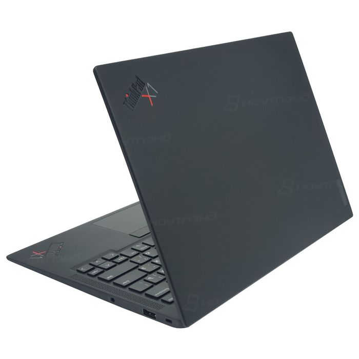 Thinkpad X1 Carbon Gen9!  core i7 !