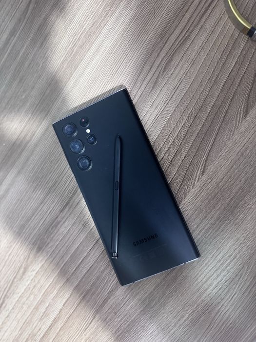 Обмен S22Ultra 256 гб
