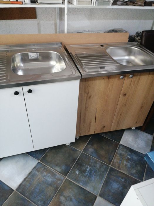 Нов кухненски шкаф с мивка бордова 80/50 за кухня