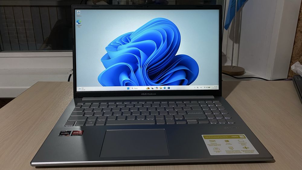 Asus Vivobook amd
