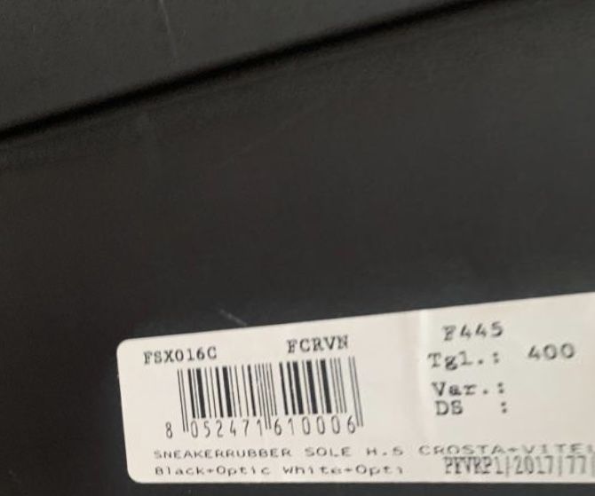 Sneakersi Versus Versace piele intoarsa