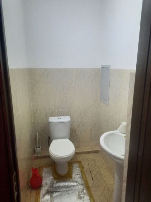 Sergili yangi choshtepada 3 xona srochniy sotiladi 68000