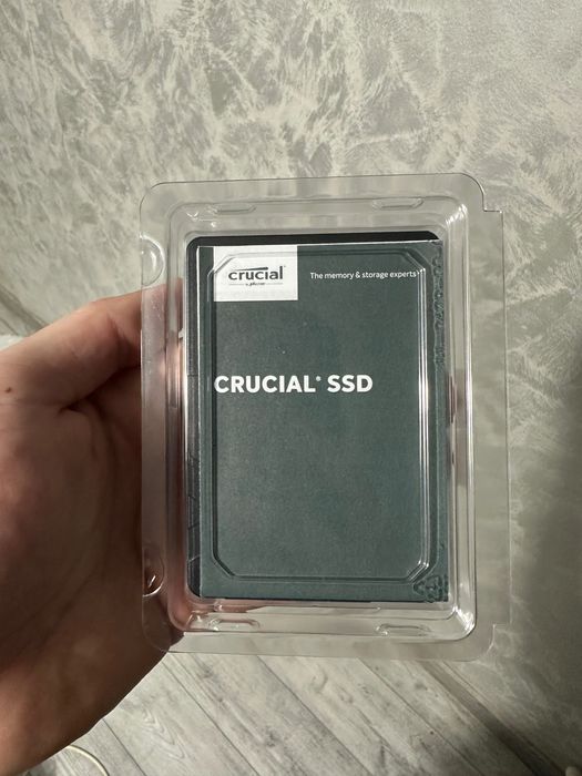 Crucial BX500 500GB SATA SSD