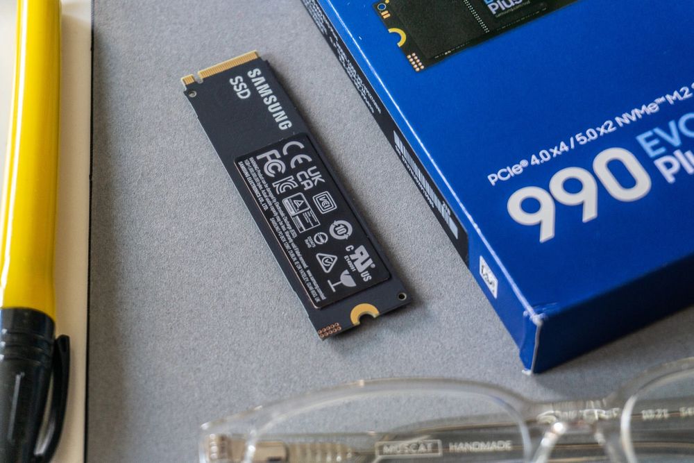 Samsung 990 EVO Plus 1Tb SSD M2 NVMe PCIe 4.0x4/5.0x2, 7150/6300