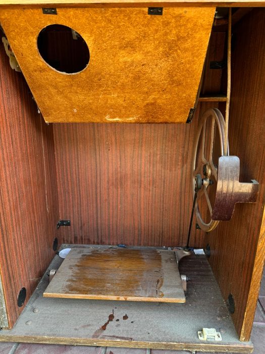 Швейная машинка чайка 3