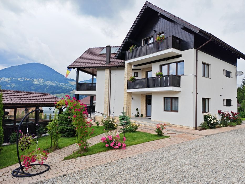 Cabana/Colibița Aqualina /Cazare/Pensiune/Cabana/Vila/pe malul lacului/Atv