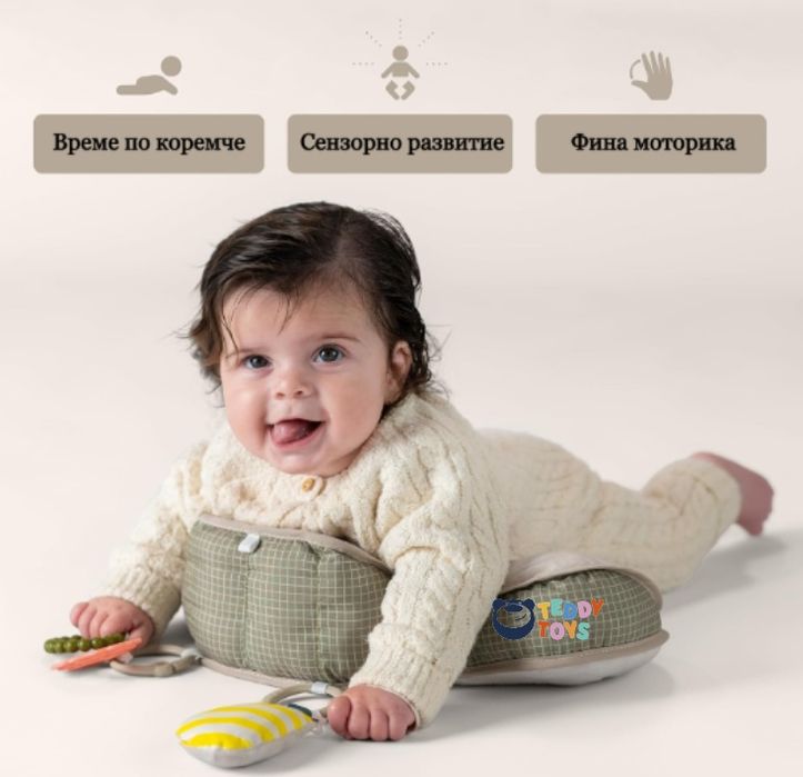 Плюшена бебешка възглавница Taf Toys - Мече, Панда