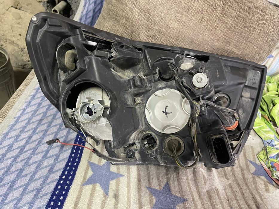 Фара Lada Vesta оригинал