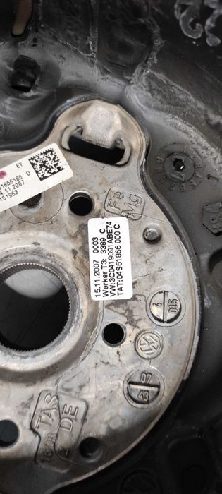 Volan volkswagen vw B6 2.0 BMP 140 cp cod 3C0419091ABE