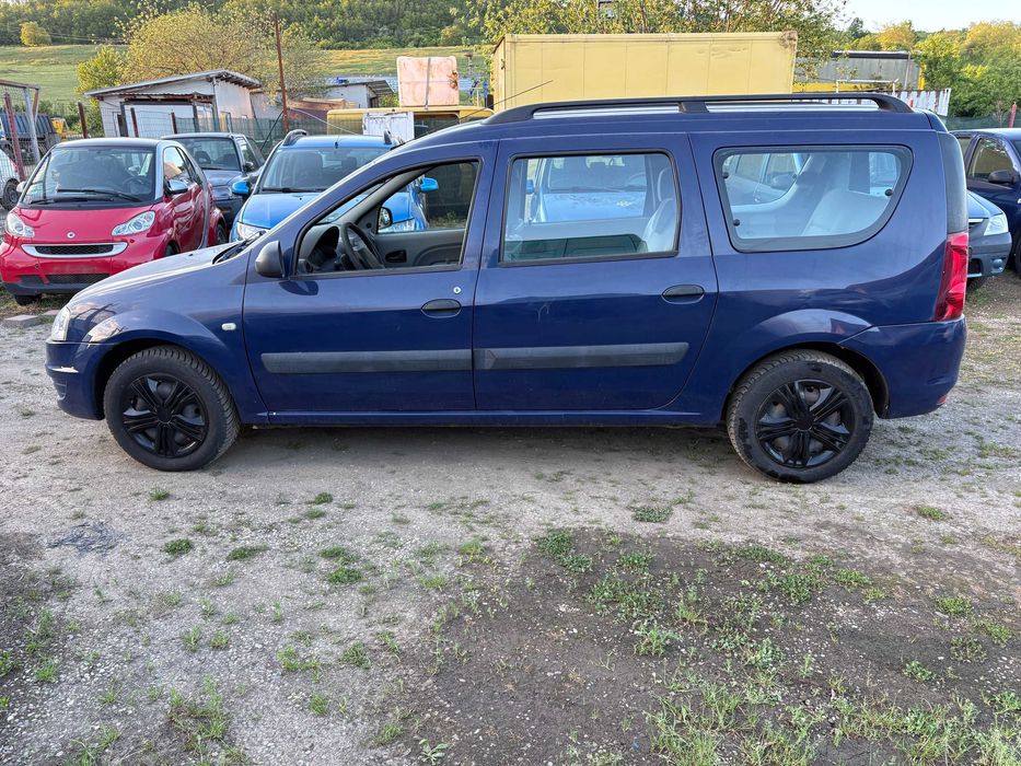 Dacia Logan MCV .7 locuri . Klima