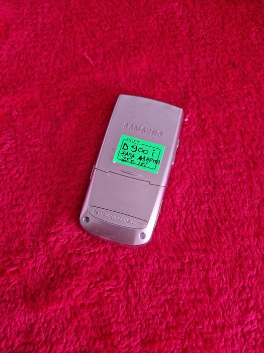 Telefon slide cu probleme la încărcare