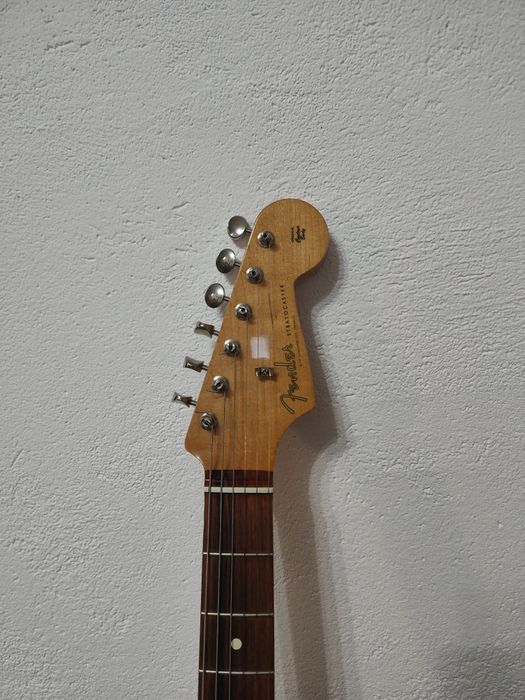 Chitara electrica Fender Vintera