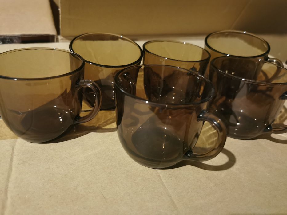 Сервизи - чинии, чаши