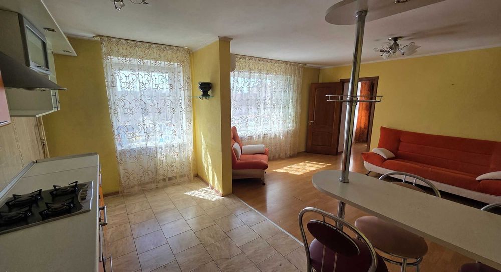3к.район КСК 77кв. 5эт.из 6