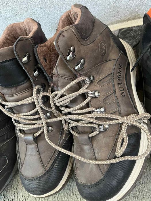 Продавам мъжки кафяви боти