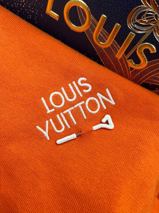 Tricou Louis Vuitton Premium