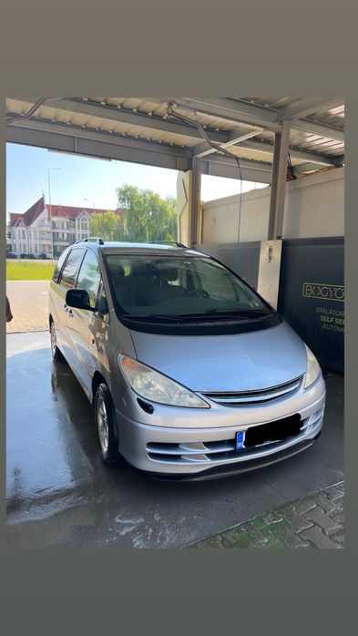 Toyota Previa USA edition
