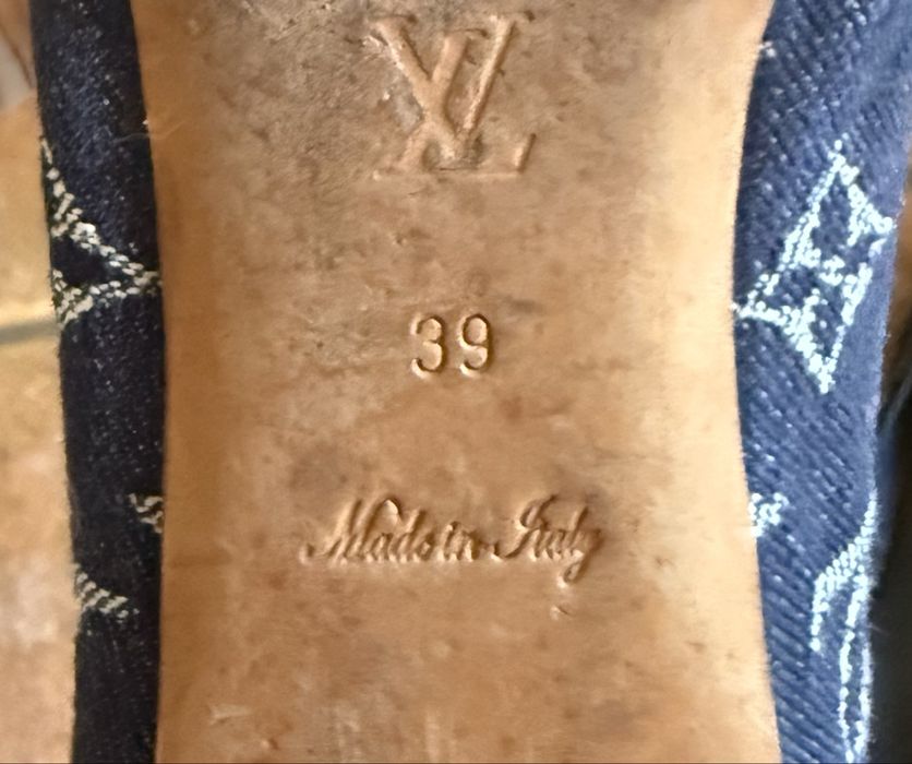 Балетки, туфли Louis Vuitton .