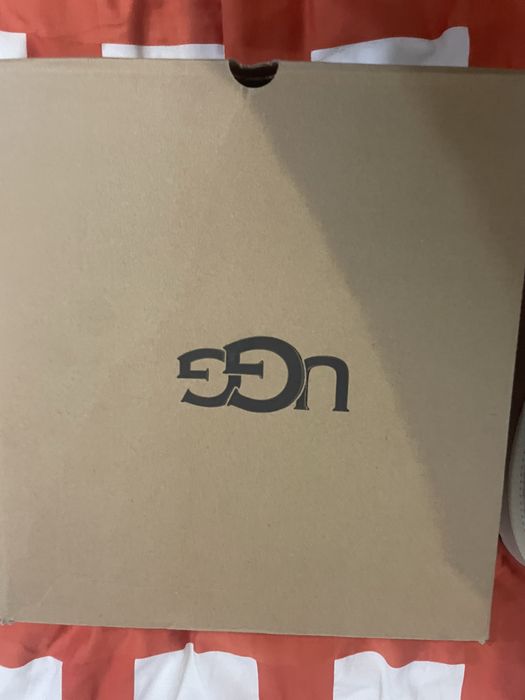 ugg tazz gri marimea 38 iarna