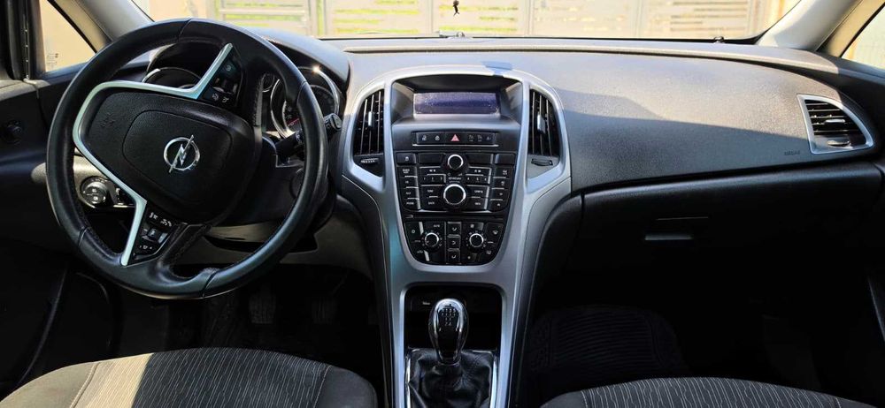 Opel Astra 5DR 1.6 TWINPORT ECOTEC Active