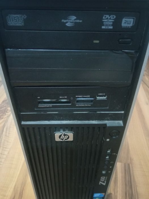 PC complet WorkStation HP Z400 + monitor 21 inchi